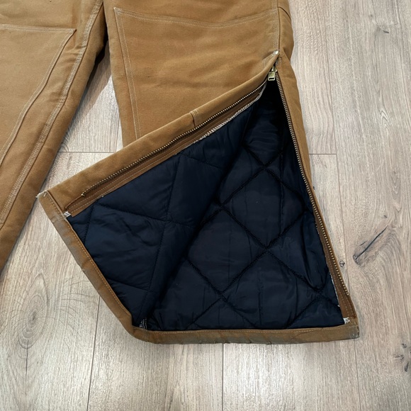 Carhartt Men’s Duck Insulated Bib Overalls - Picture 4 of 9